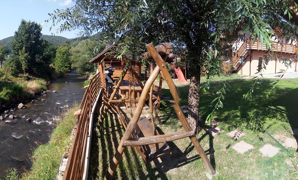 Kovacs Guesthouse Praid Extérieur photo
