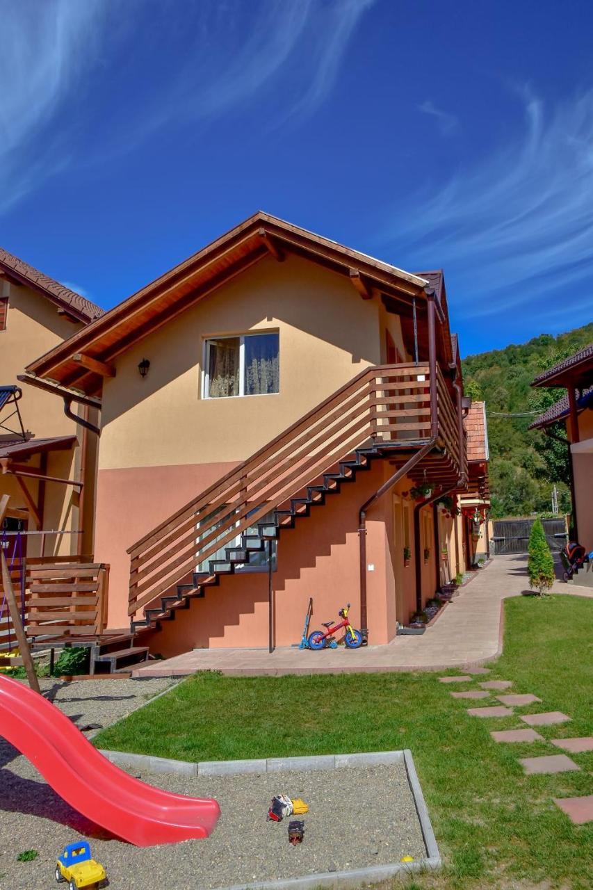 Kovacs Guesthouse Praid Extérieur photo