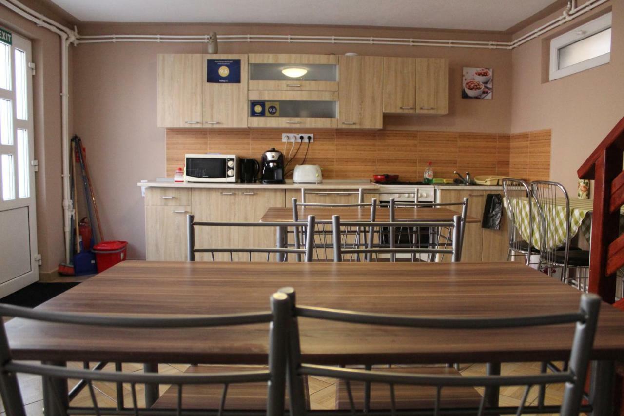 Kovacs Guesthouse Praid Extérieur photo