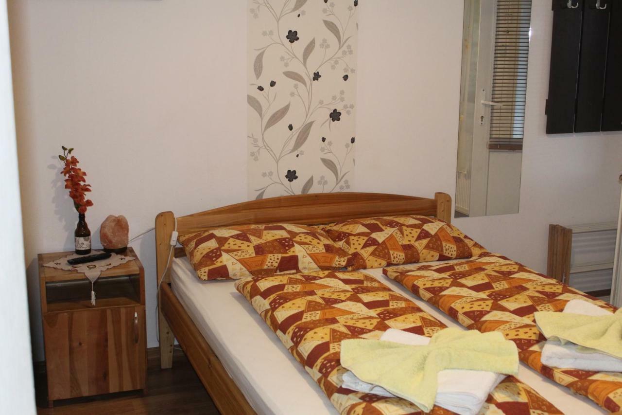 Kovacs Guesthouse Praid Extérieur photo